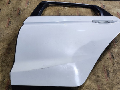 Дверь задняя левая