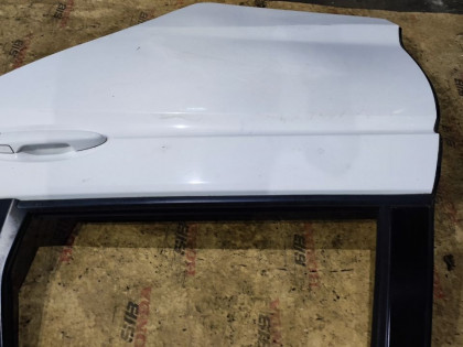 Дверь задняя левая