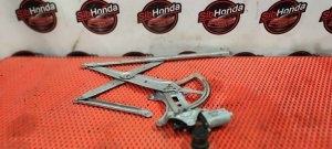 Стеклоподъемник Передний правый 69801-33050 TOYOTA CAMRY