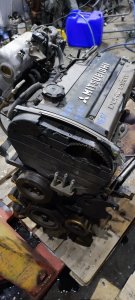 Двигатель MITSUBISHI AIRTREK OEM MN143132 MD978948