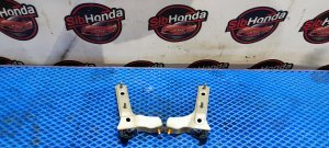 Кронштейн 53717-33020 TOYOTA CAMRY