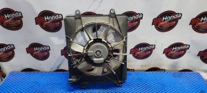 Вентилятор радиатора Правый 386155P6003 HONDA FIT
