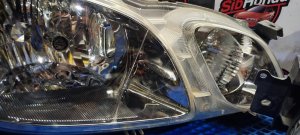 Фары MITSUBISHI AIRTREK OEM MR990957 MR990958 CU2W 2003