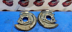 Кожухи задних тормозных дисков TOYOTA CAMRY OEM 46503-33030 46504-33030 ACV30 2001