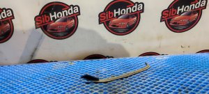 Уплотнительная резинка на фару левая HONDA TORNEO