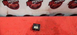 Электронный блок 89373-33250 TOYOTA CAMRY