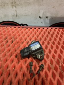 Датчик абсолютного давления HONDA ACCORD OEM 37830-PAA-S00 CF4 1999