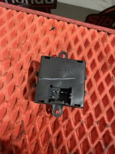 Электронный блок включения стоп сигнала HONDA ACCORD OEM 37540-S84-A01 CF4 1999