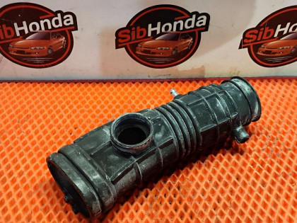 Патрубок воздушного фильтра