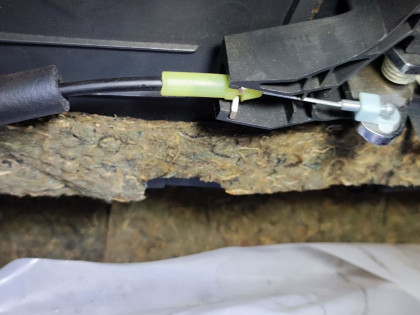 Тросик двери